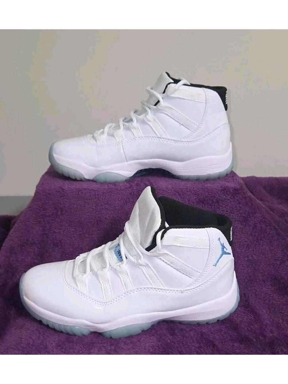 Jordan Air Jordan 11 Retro Legend Blue High-Top Patent Leather Size 7 CT8012-104